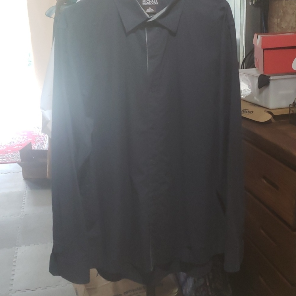 Michael Kors XL blue 100% cotton button down